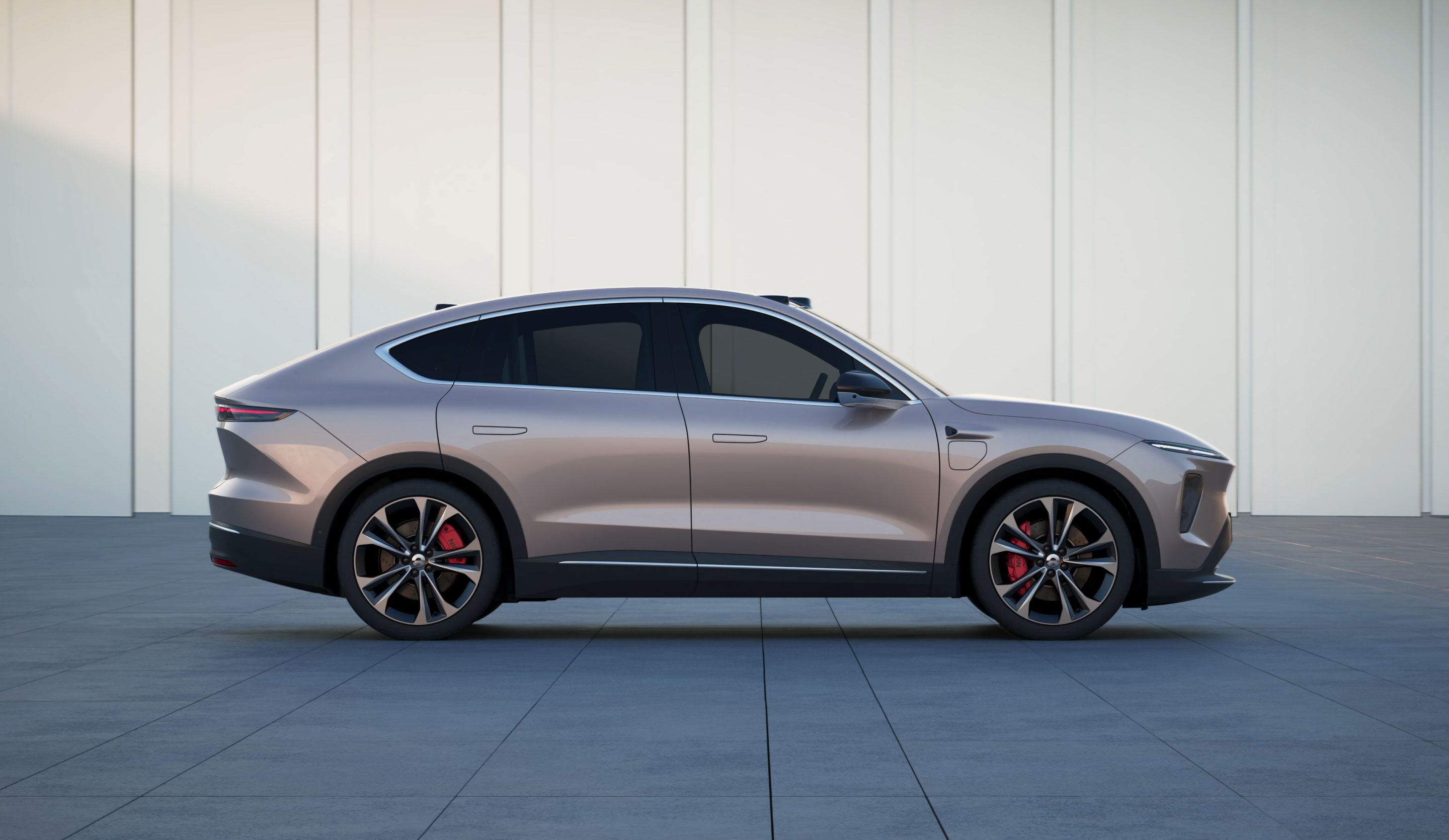 NIO EC7