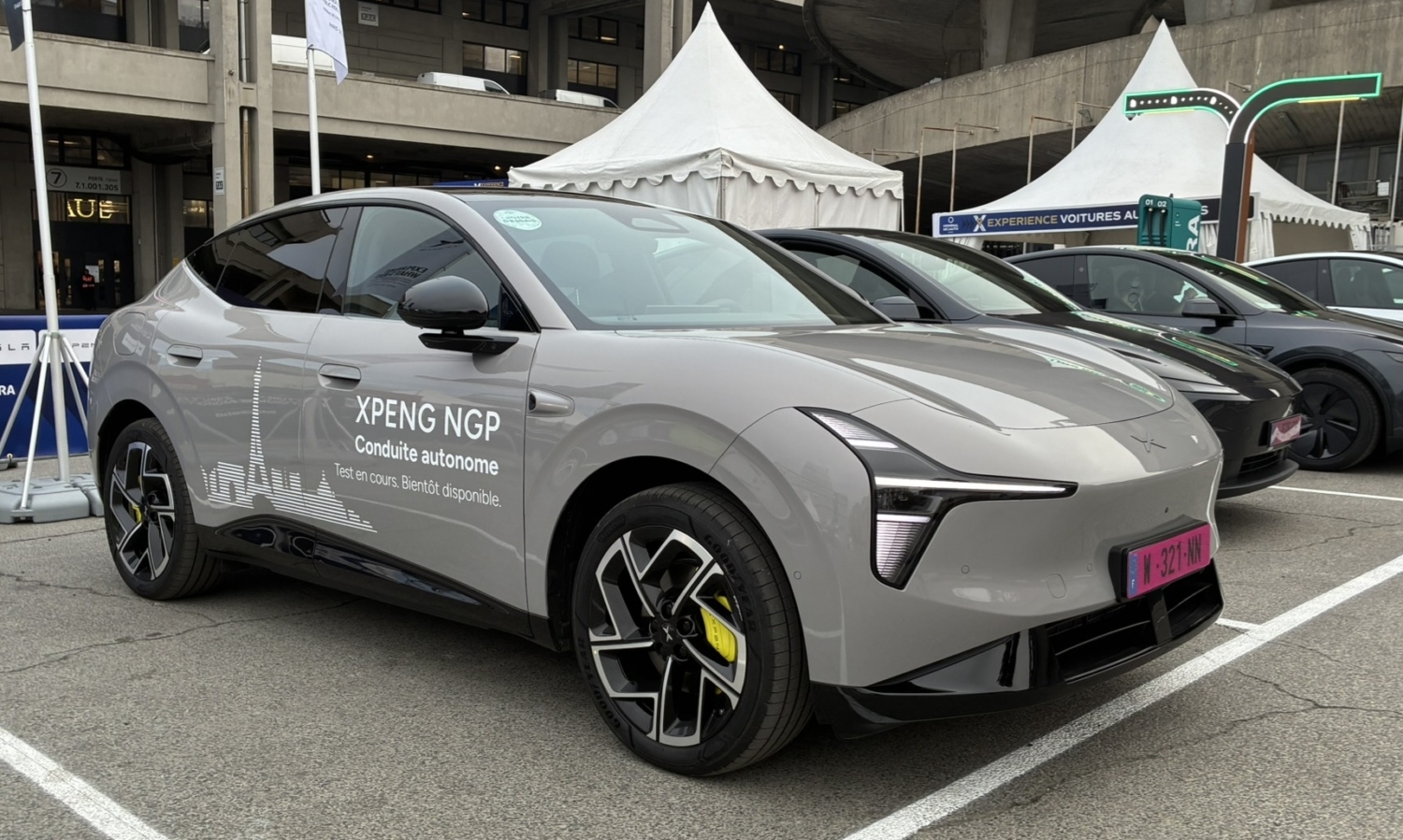 XPeng привезла NGP в Париж: как китайский конкурент Tesla FSD прошел тест в европейском трафике