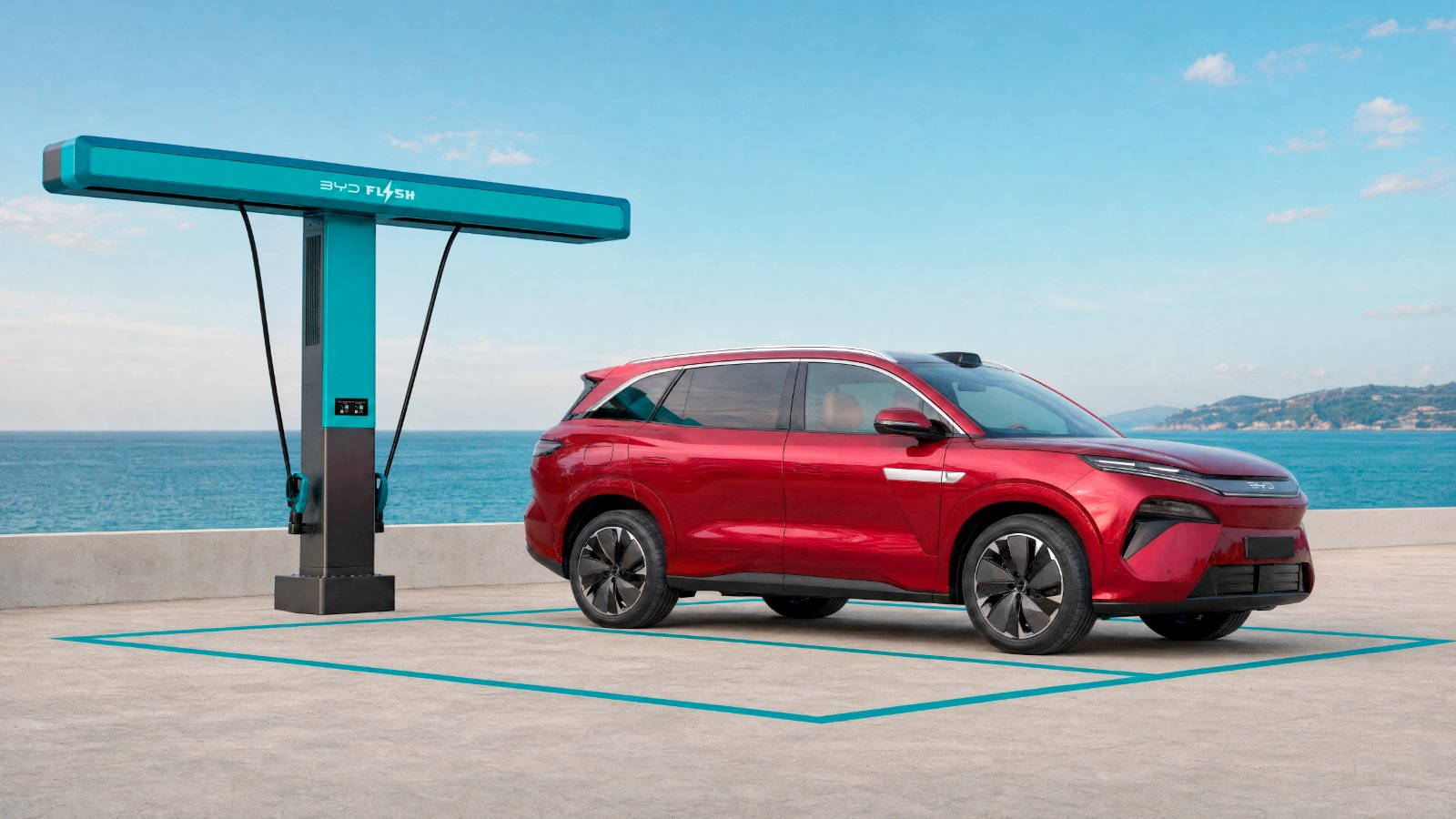 BYD Tang L дебютировал в Париже как Atto 8: зарядка 10–97% за 9 минут